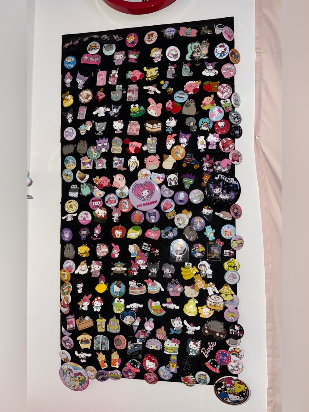 Pins assortment